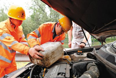 峨山剑阁道路救援